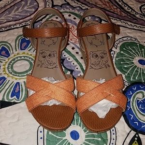 Peach and brown sandles